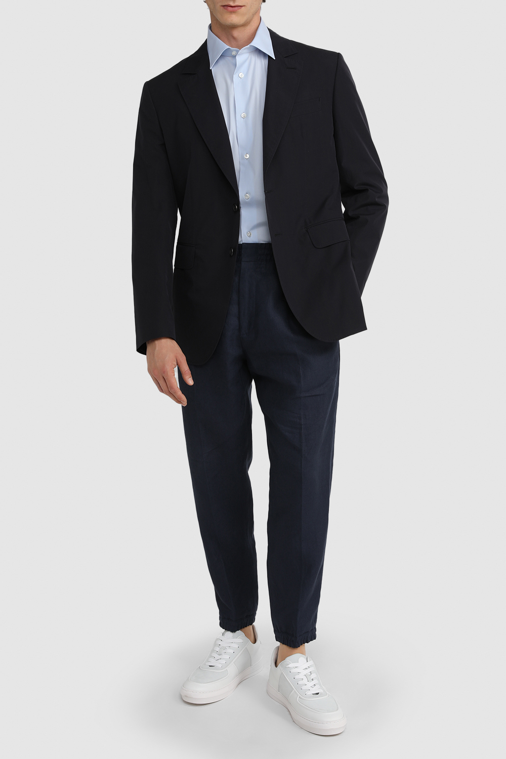 בלייזר מחויט 